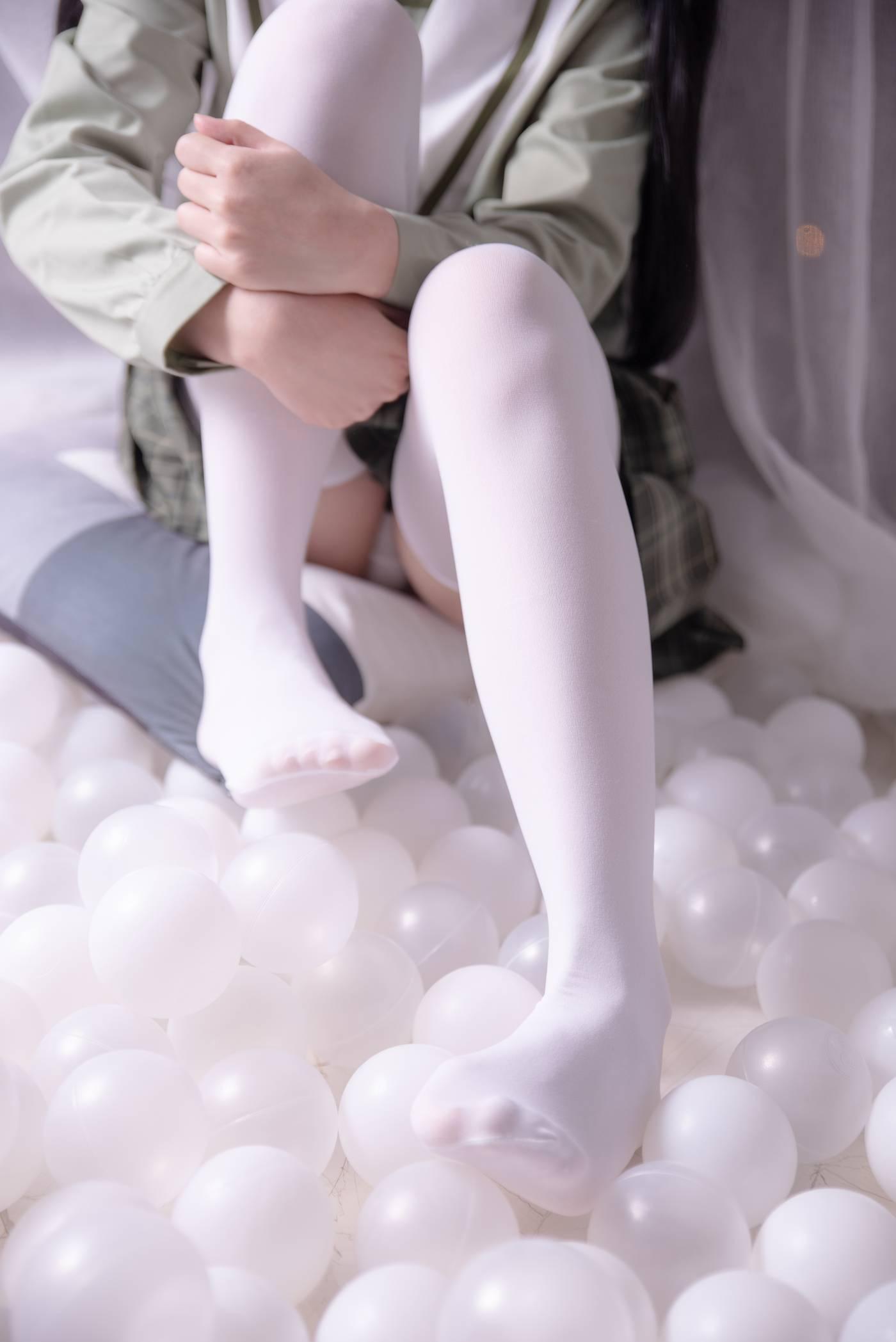 面饼仙儿 – NO.65 纯腿福利 [44P]插图