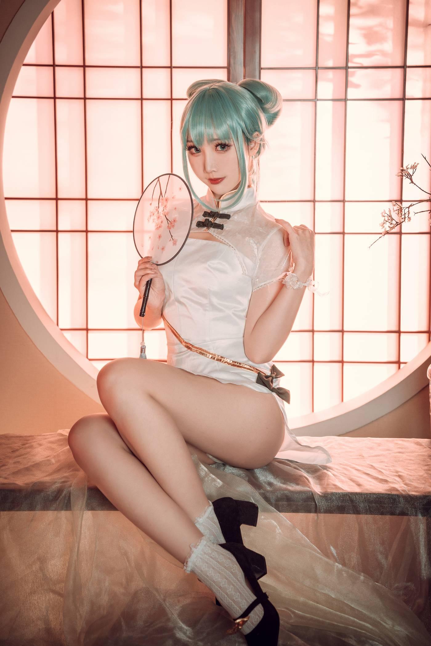 面饼仙儿 – NO.96 初音旗袍 [28P]插图2