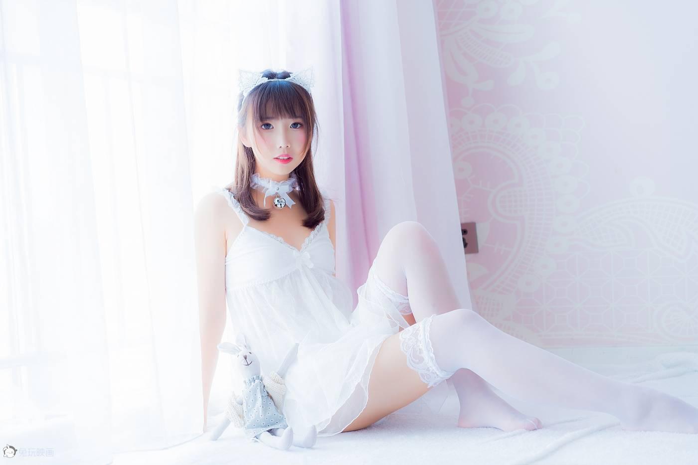 面饼仙儿 – NO.02 吊带睡衣 [50P]插图8