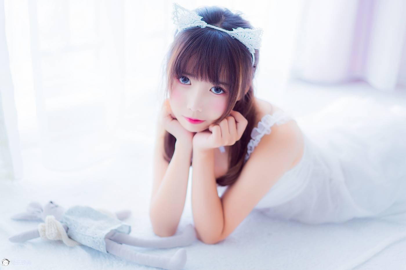 面饼仙儿 – NO.02 吊带睡衣 [50P]插图9