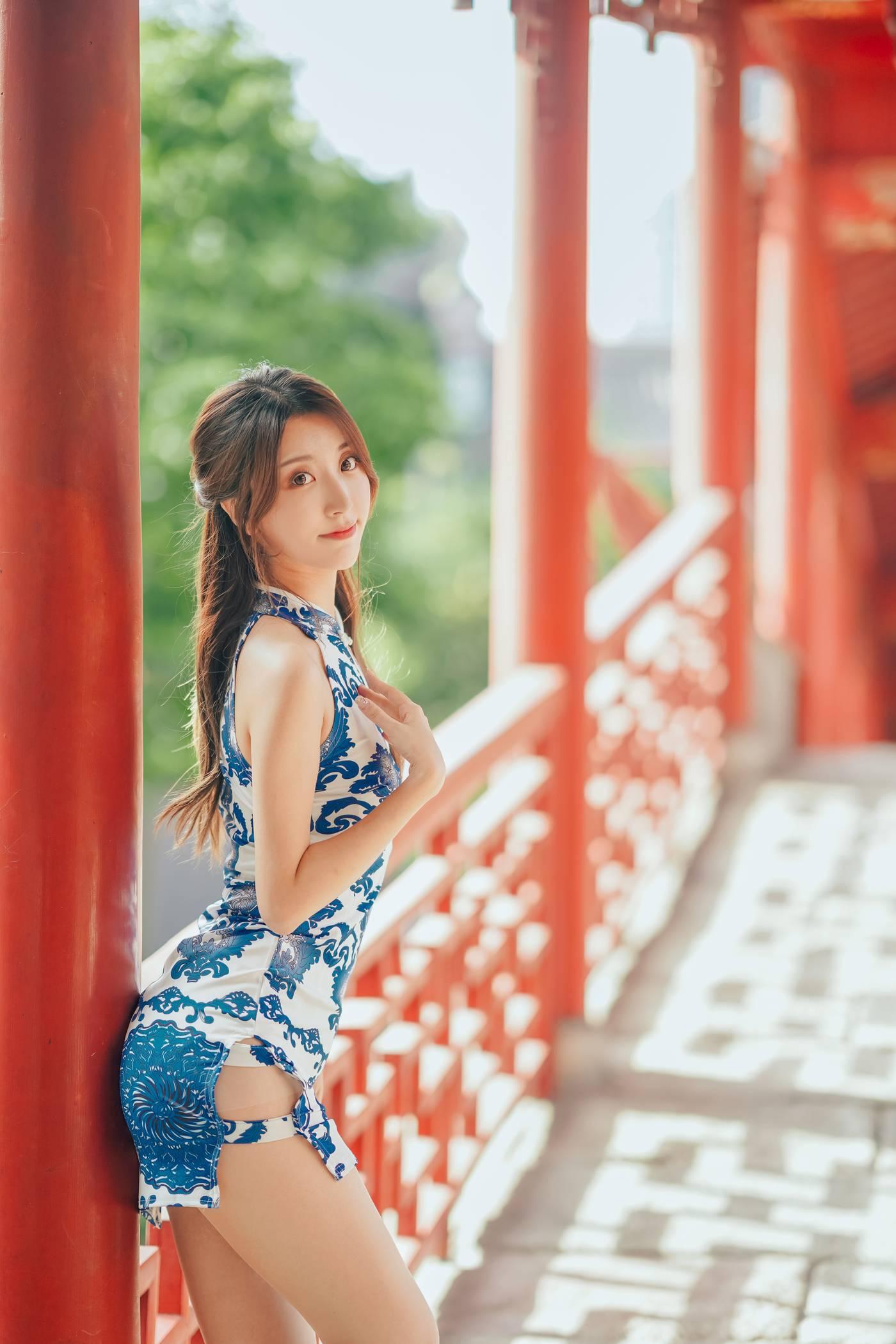 黑川 – NO.44 青花旗袍[33P]插图1