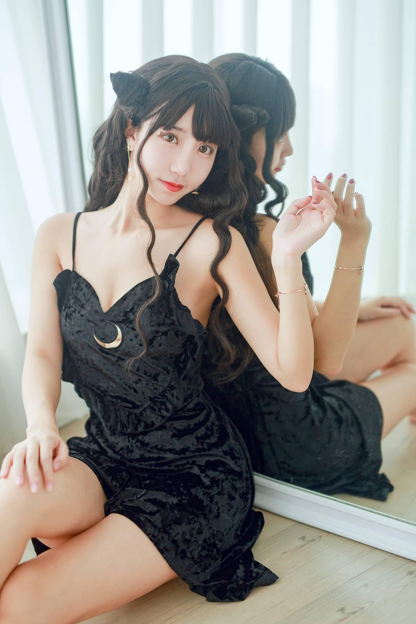 黑川 NO.16 小恶魔黑裙子 [31P]插图