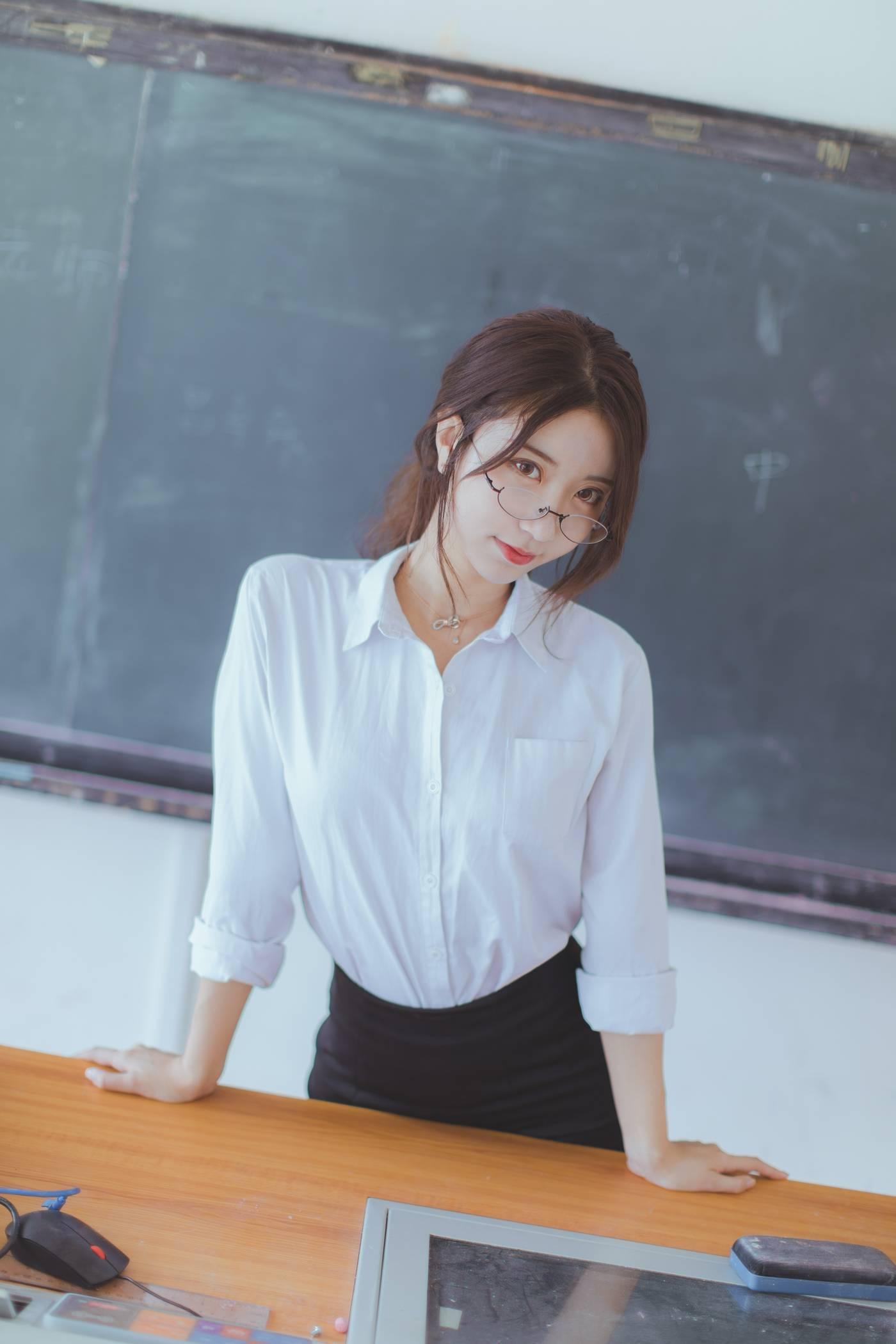 黑川 NO.20 教师ol [45P]插图3