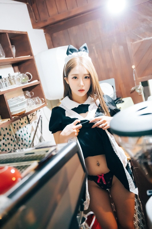 Bomi (보미) - NO.65 [Loozy] Maid Cafe (+S.Ver) 17