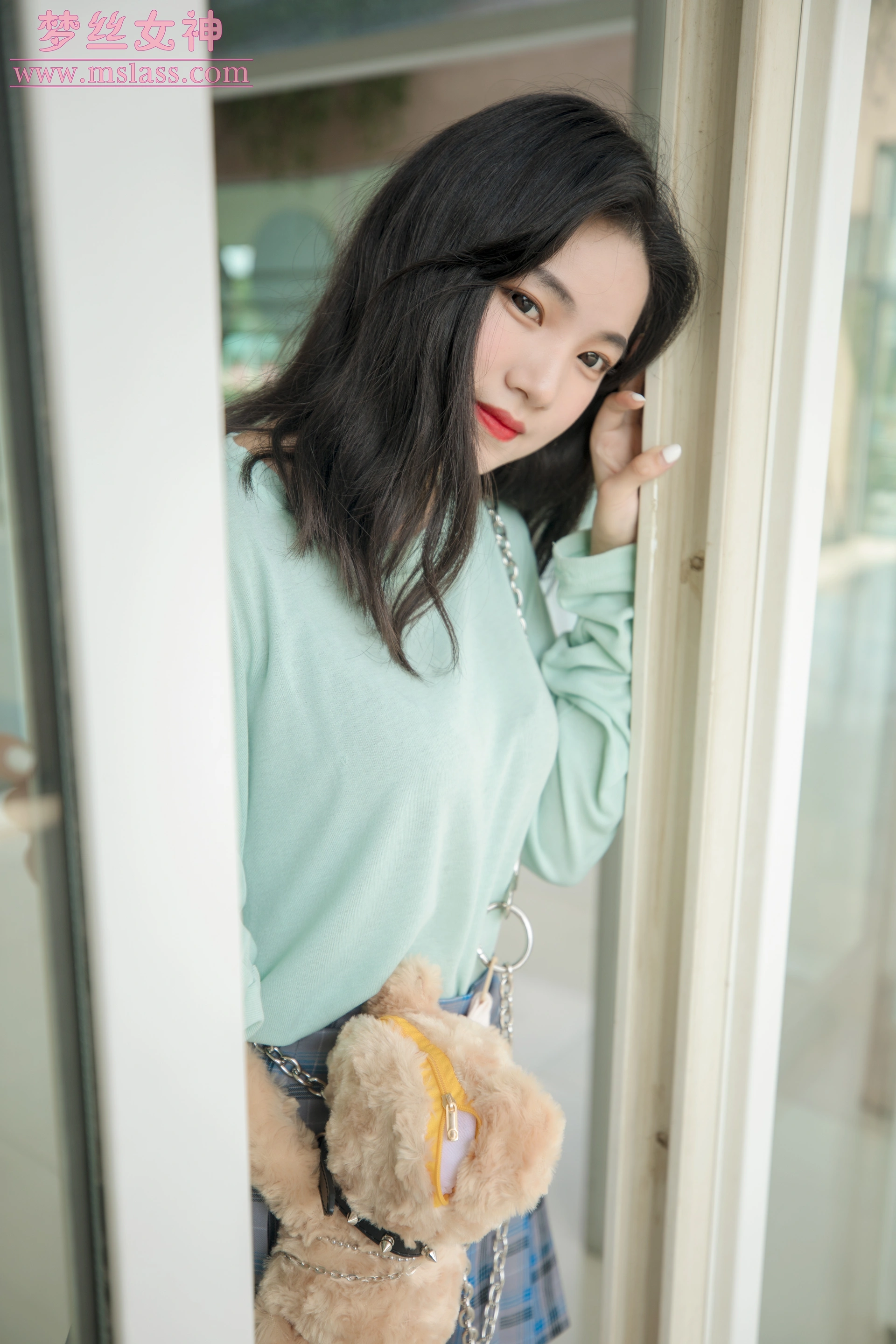 MSLASS梦丝女神 - 2019.06.12 NO.030 酥酥 恬静的小白鞋丝袜 1