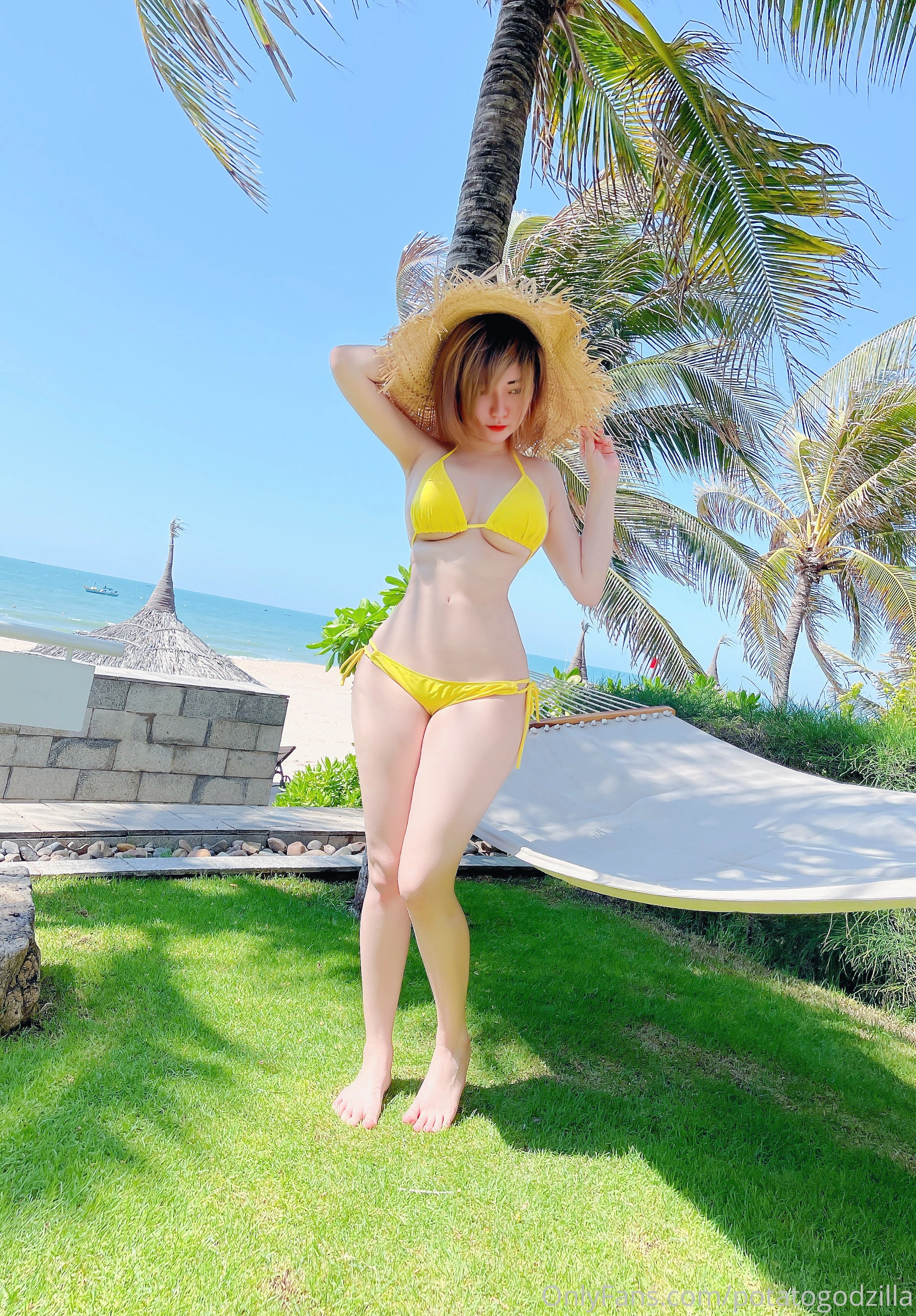 Potato Godzilla - NO.32 Yellow Bikini 1