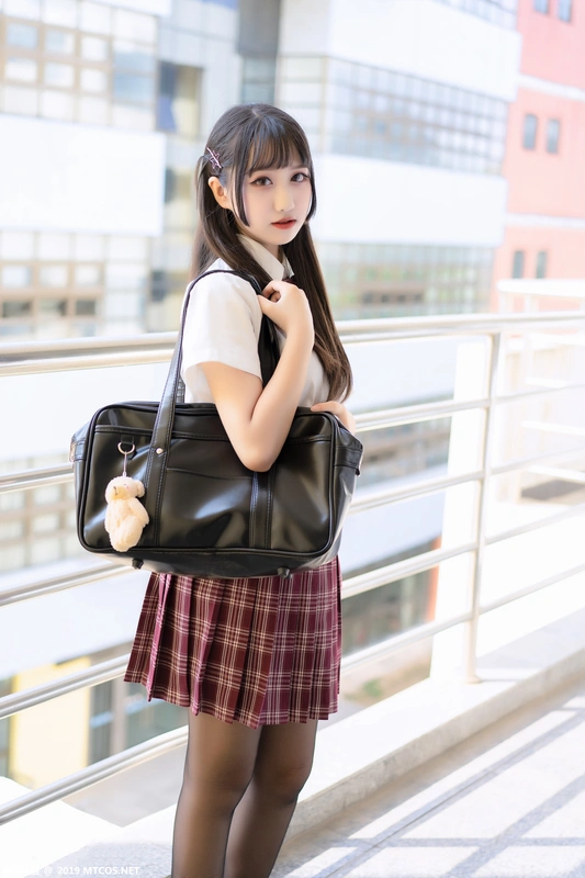 喵糖映画 - VOL.023 制服学妹 3