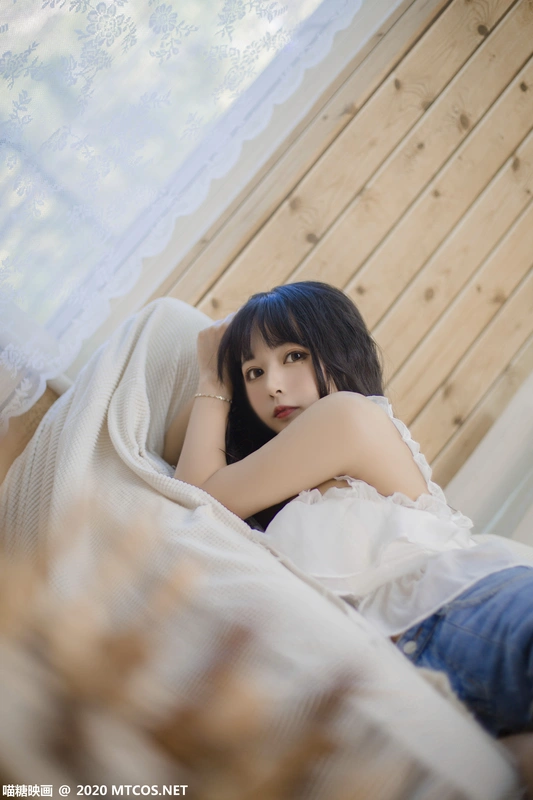 喵糖映画 - VOL.288 客厅少女 19