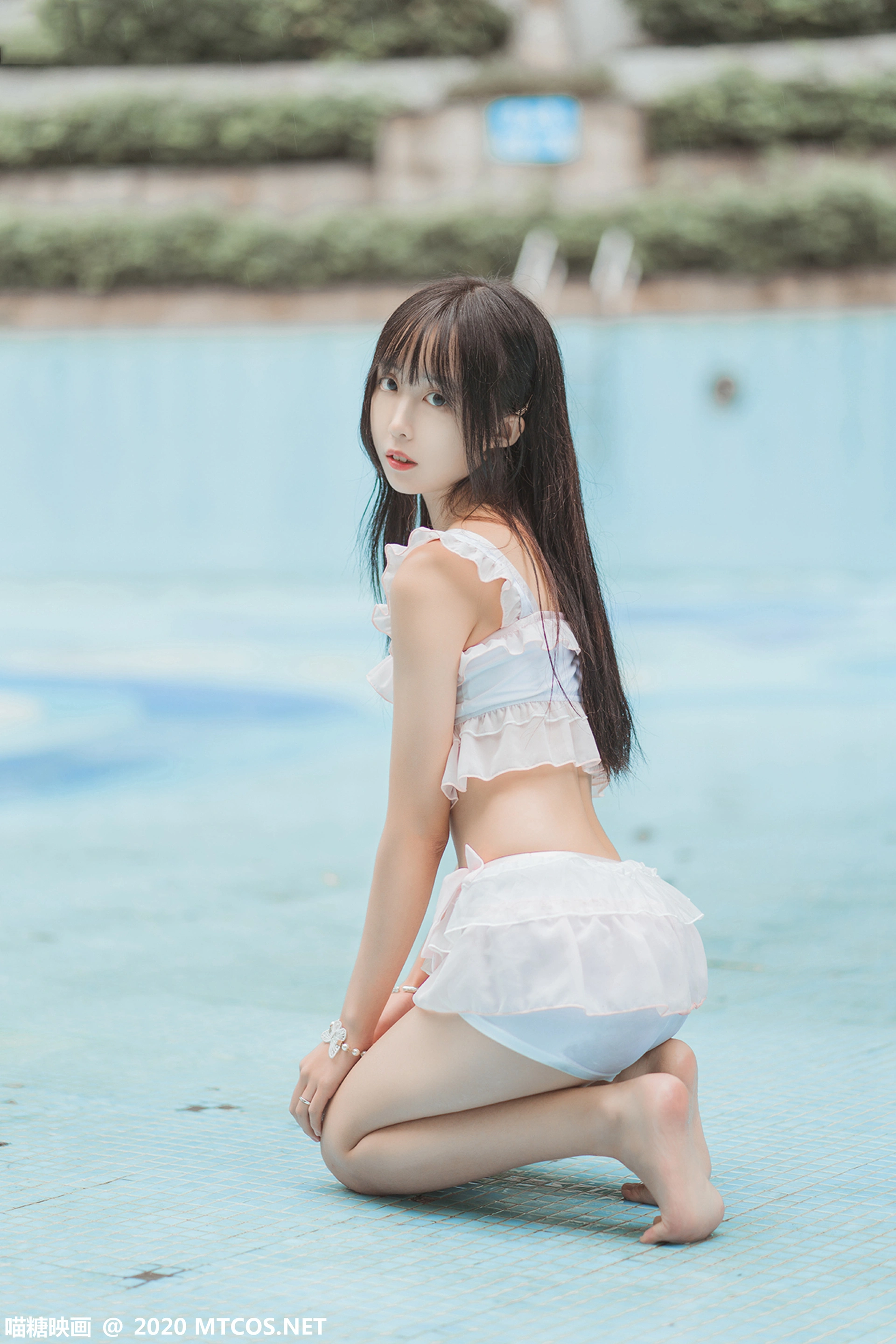 喵糖映画 - VOL.312 泳池萌妹 1