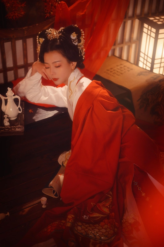 拿相机的执义 - NO.16 『汉服写真』“酒黯乡魂,追旅思,夜夜除非,好梦留人睡。明月楼高休独倚,酒入愁肠,化作相思泪” 17