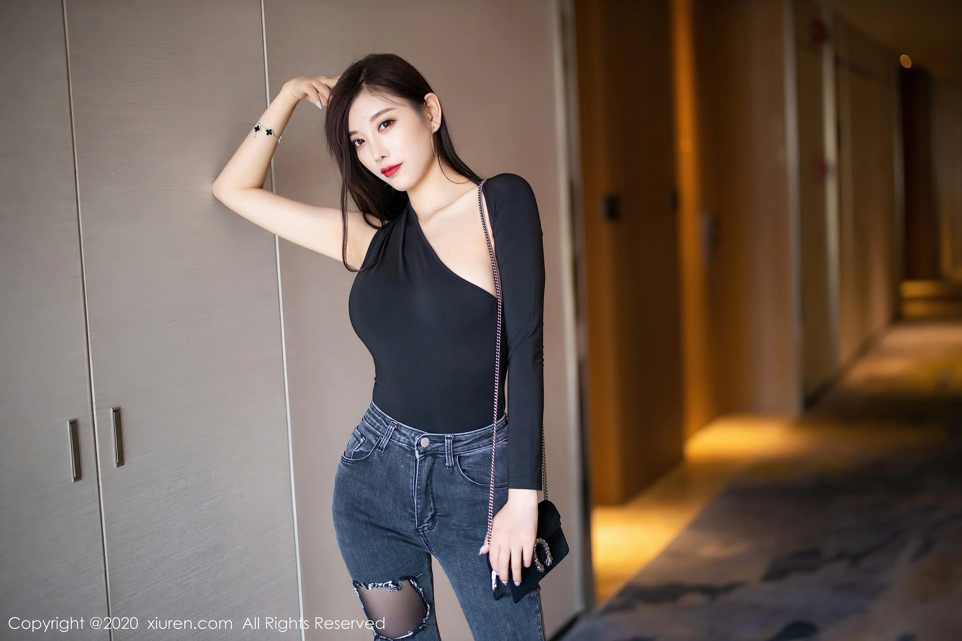 杨晨晨sugar - XIUREN秀人网 2020.11.30 VOL.2841 1