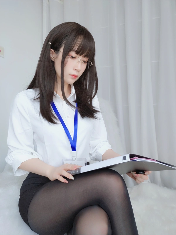 白银81 - NO.49 制服 10