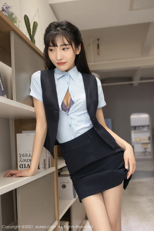陆萱萱 - XIUREN秀人网 2021.03.17 NO.3215 9