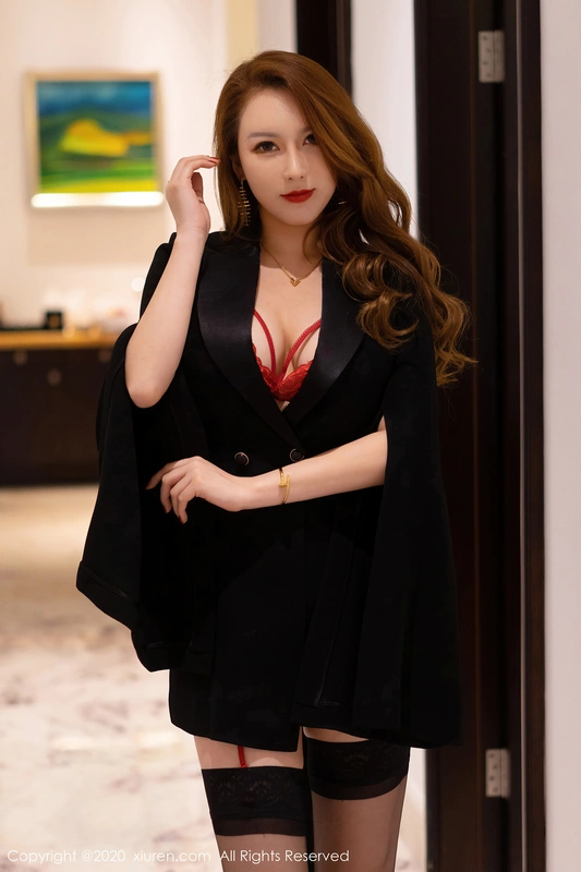 Egg尤妮丝 - [Xiuren秀人网] 2020.08.21 NO.2472 黑丝吊袜 Egg-尤妮丝Egg 3