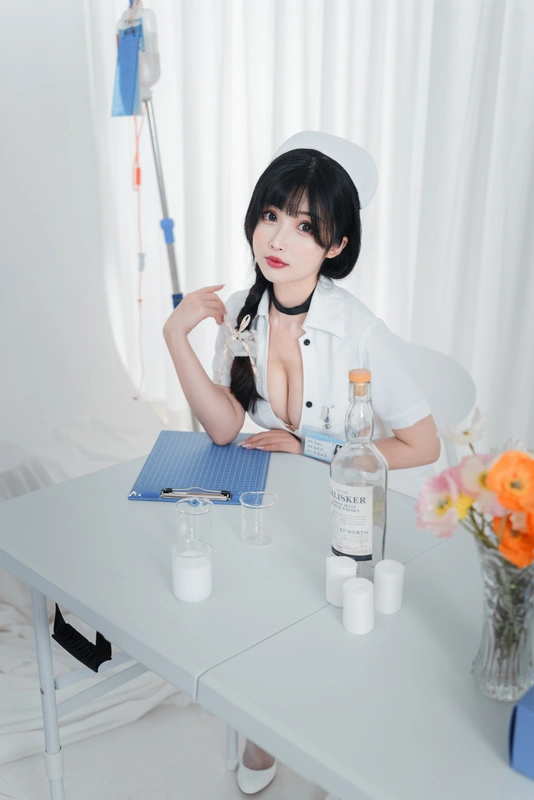 rioko凉凉子 - NO.79《年上の韵》采集室实习护士 9