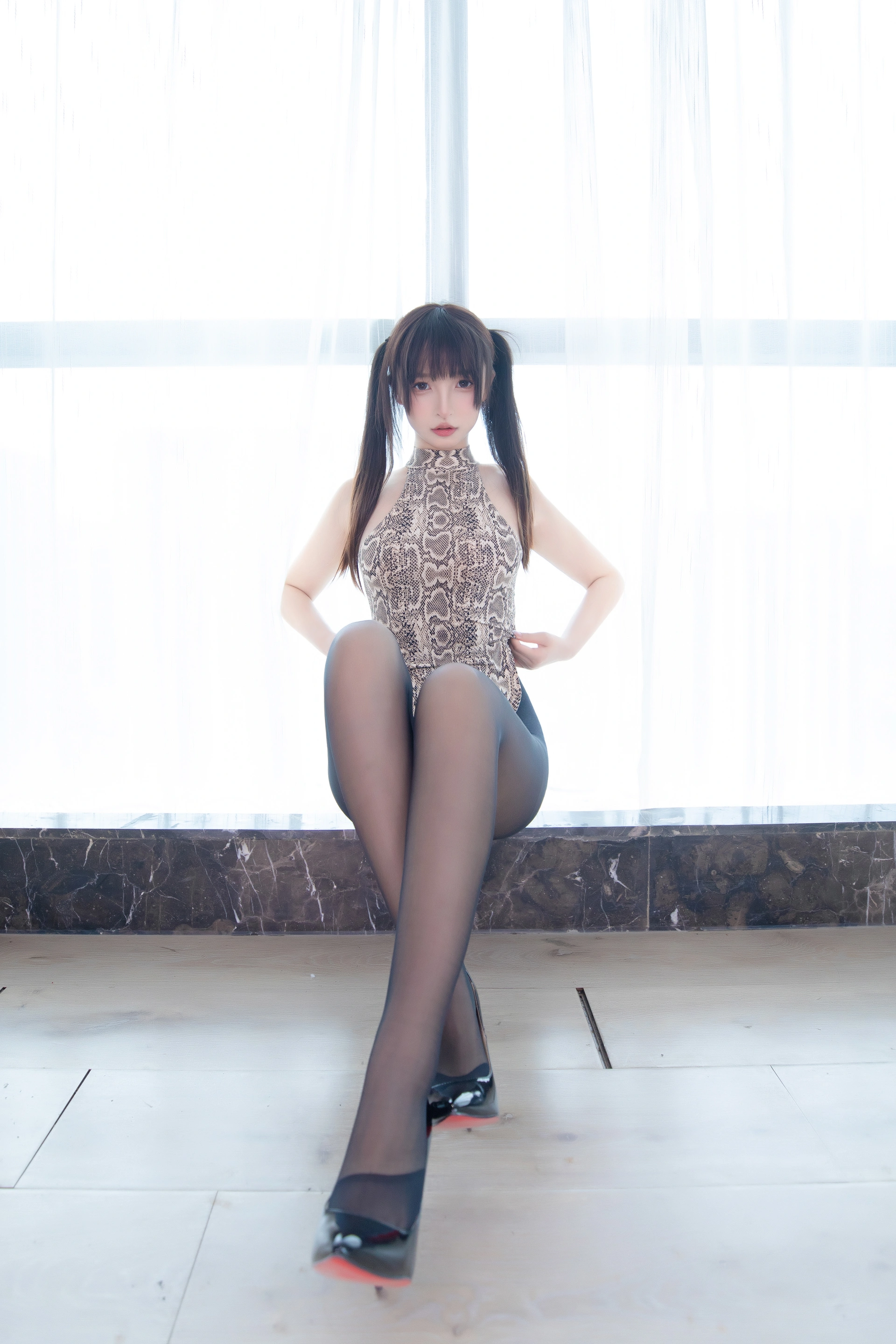 神楽坂真冬 - NO.121 蟒纹旗袍 1