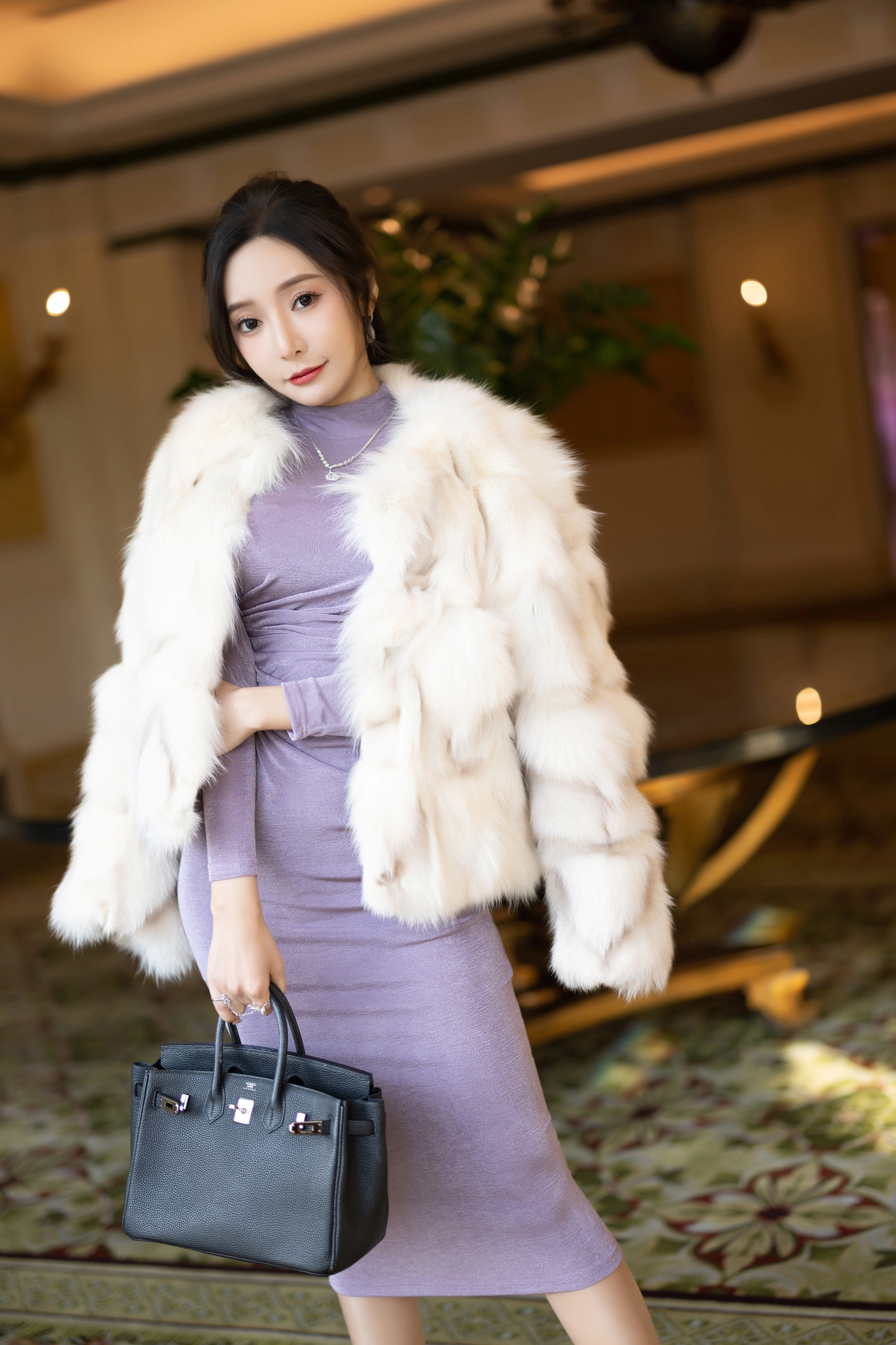 王馨瑶Yanni – NO.009 内购无水印 皮草紫色裙子 0