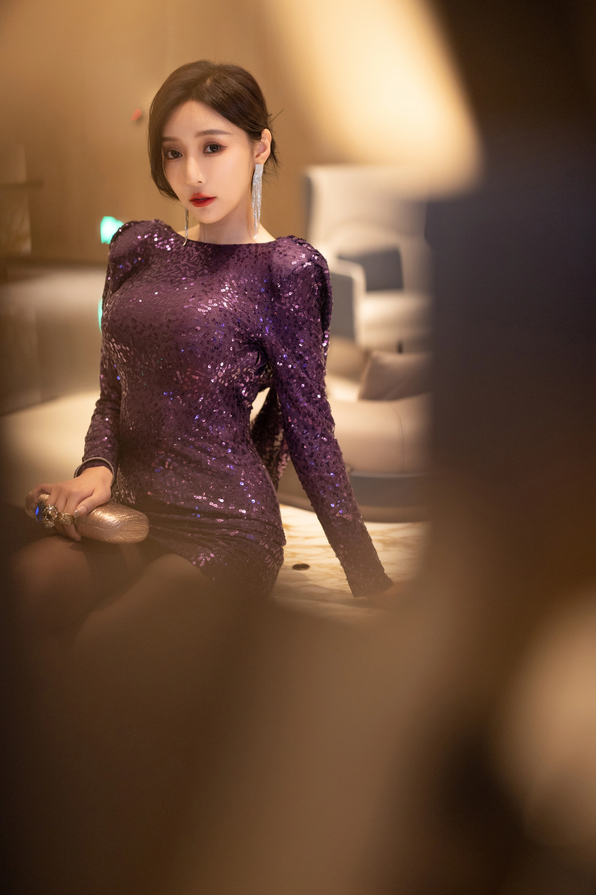 王馨瑶Yanni – NO.014 内购无水印 紫色亮片大露背 0