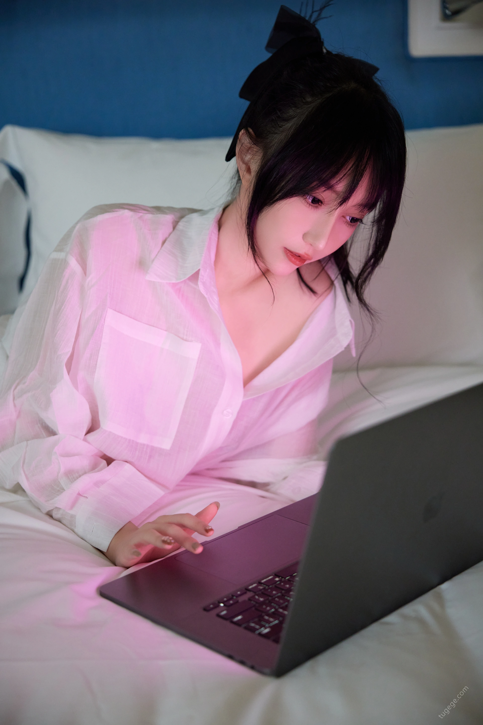 玥儿玥er – NO.016 白衬衫 1