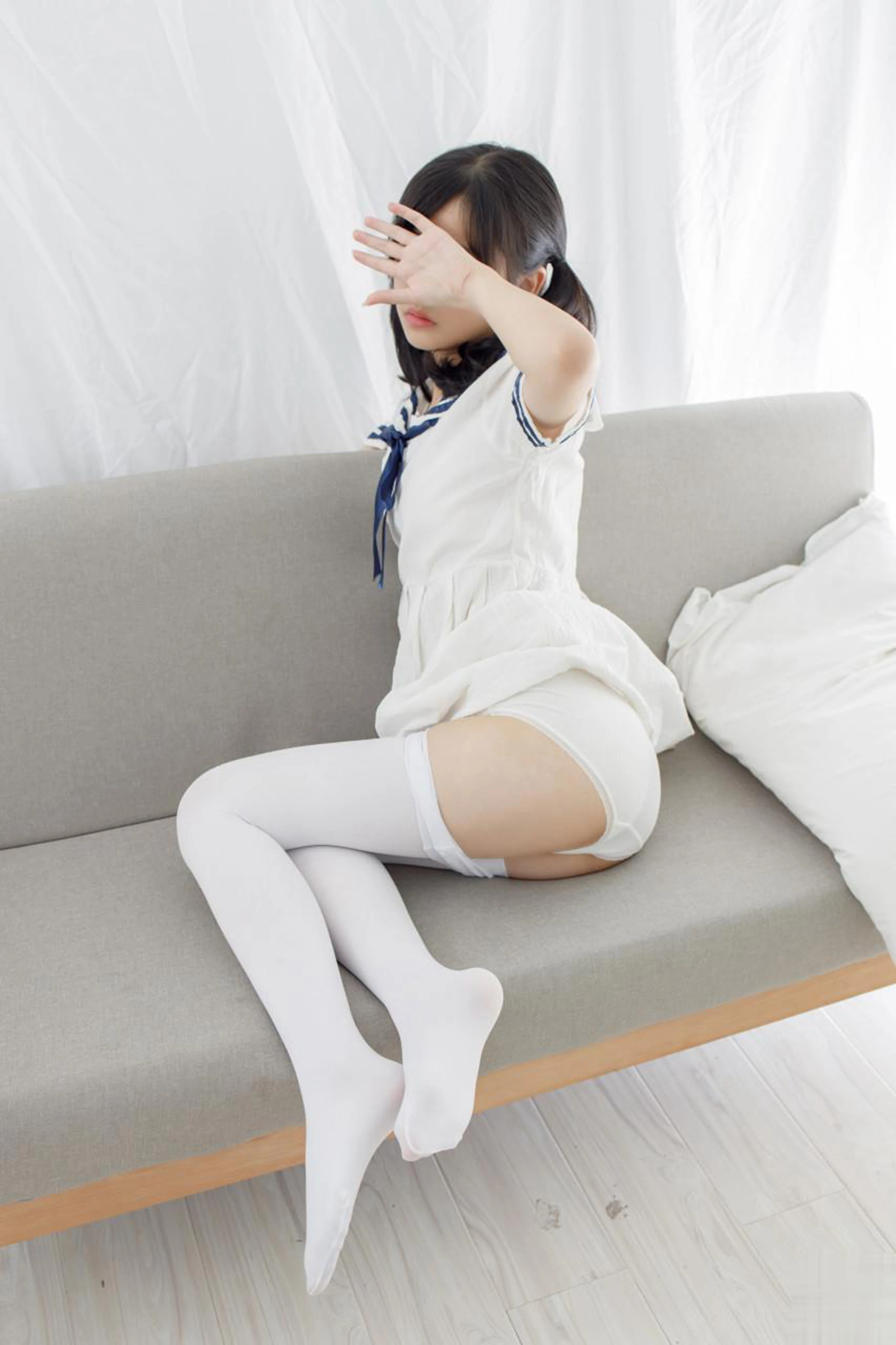 森萝财团 内部-002 小香 [122P] 0